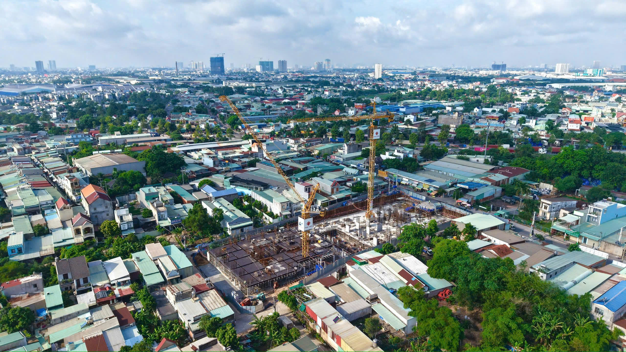 z7962323909948 2c750aaff3b34adb429c3a21c041bab3 Tiến độ dự án căn hộ Fenica mới nhất Q3 /2026